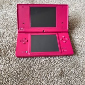 Pink perfect working dsi with 6 games included